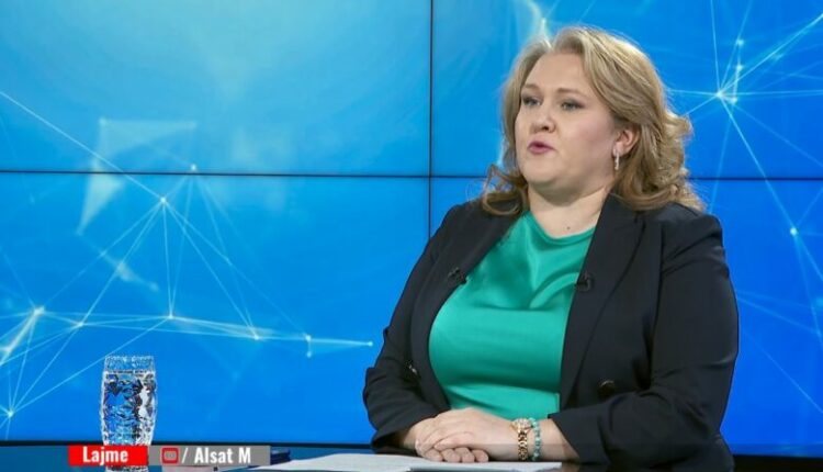 Petrovska shprehet e bindur: Ligji për Branitellat do të miratohet