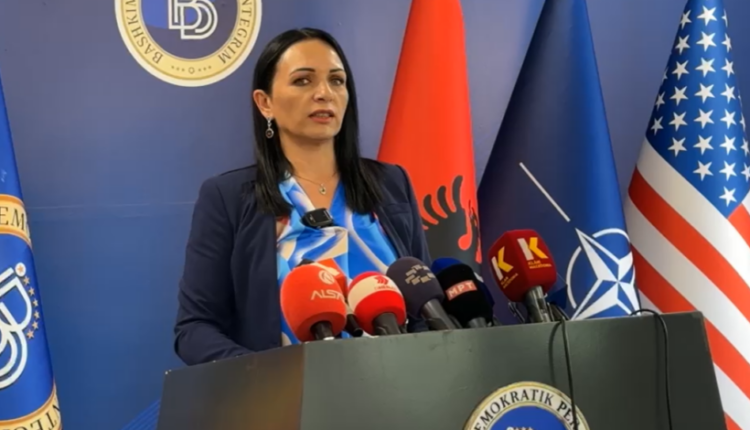Zendeli: Grupi parlamentar i Frontit është i plotë, nuk do ketë largime tjera