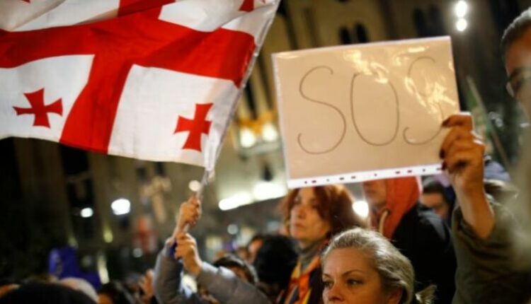 Çfarë treguan votimet në Moldavi dhe Gjeorgji për luftën kundër ndikimit rus?