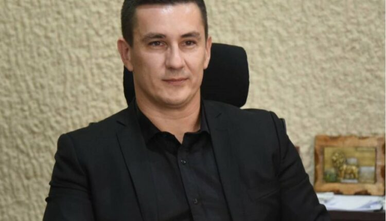 Hristovski mohon akuzat e LSDM-së: I plotësojë të gjitha kushtet ligjore për drejtor!