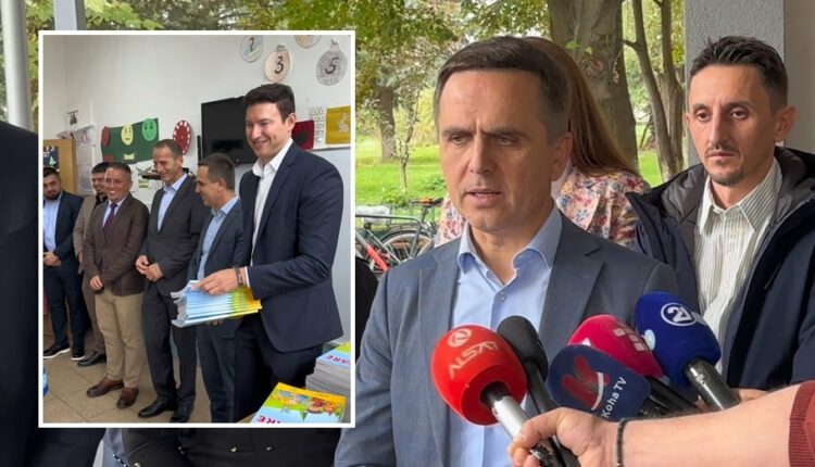 Kasami së bashku me ambasadorin e Shqipërisë shpërndanë abetaren e unifikuar në Tetovë