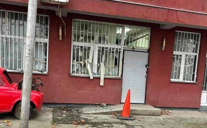 Serbët në komunat veriore nisin kthimin në institucione që vetë i braktisën