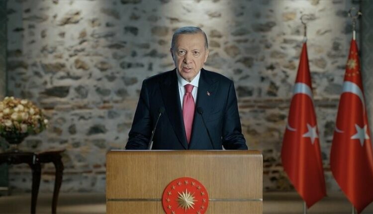 Erdoğan: Na kanë mbetur pengesa të pakta për të kapërcyer për të arritur në Shekullin e Turqisë
