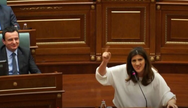 Musliu ironizon me Kurtin: Pagat s’kanë dalë, me shku në zgjedhje në nëntor besoj 70% i merr Albini