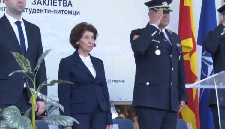 Siljanovska: S’do të lejojmë përplasje luftarake në tokën tonë! Ushtarët tanë mund të qëndrojnë krah për krah me kolegët e armatave më të fuqishme