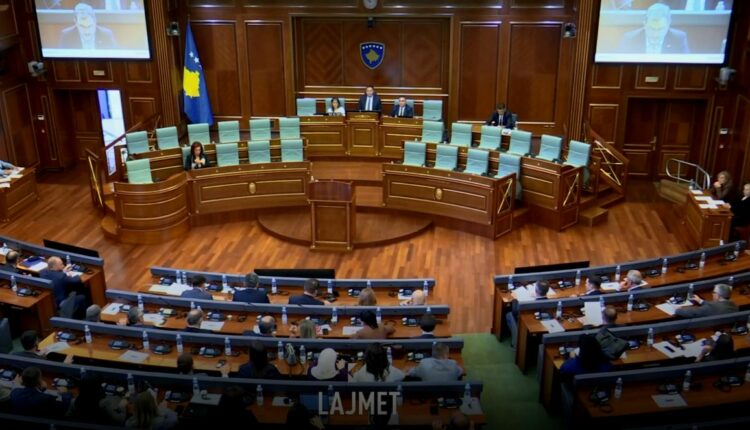 Kuvendi sot debaton për bisedat e Kusari-Lila me Radoiçiqin