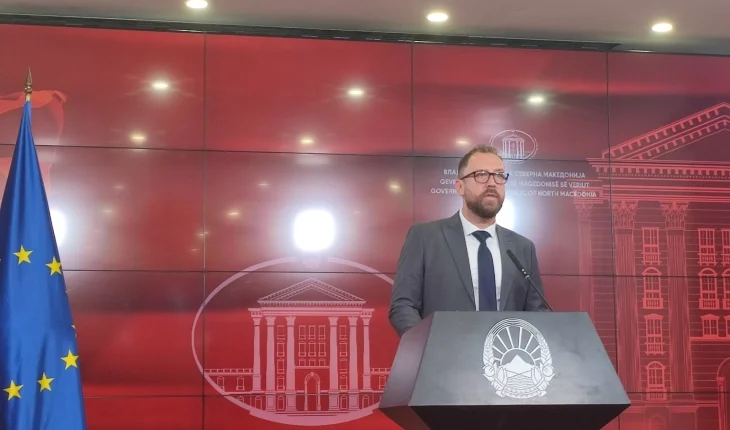 Ministri i Kulturës paralajmëron hapjen e dy muzeve në Kalanë e Shkupit