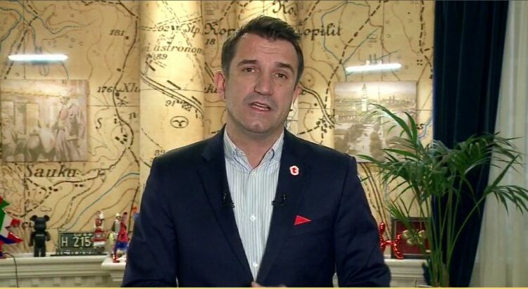 Veliaj zëvendëson 12 drejtues të Bashkisë së Tiranës