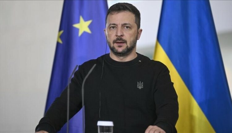 Zelensky akuzon Kinën se po ndihmon Rusinë në zgjatjen e luftës në Ukrainë