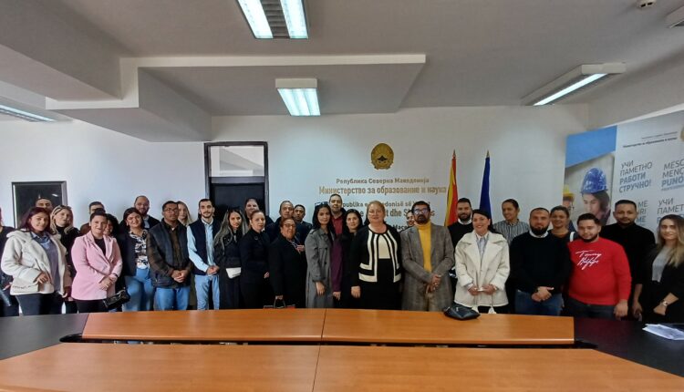 Janevska: Rritëm numrin e ndërmjetësuesve arsimor rom, inkurajojmë të rinjtë rom që të mësojnë më shumë për një të ardhme më të mirë