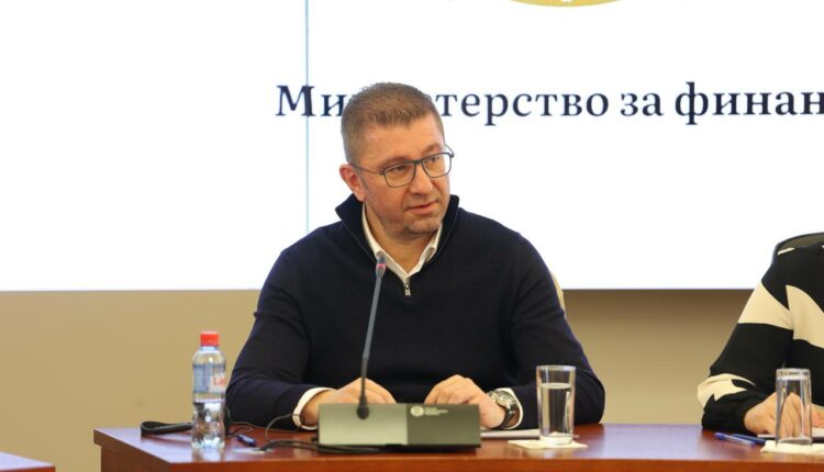 Mickoski: Me Asociacionin Bankar Maqedonas diskutuam për huanë nga Qeveria Hungareze, deri në fund të javës së ardhshme do të kemi një marrëveshje të plotë për mënyrën e përdorimit të këtyre mjeteve
