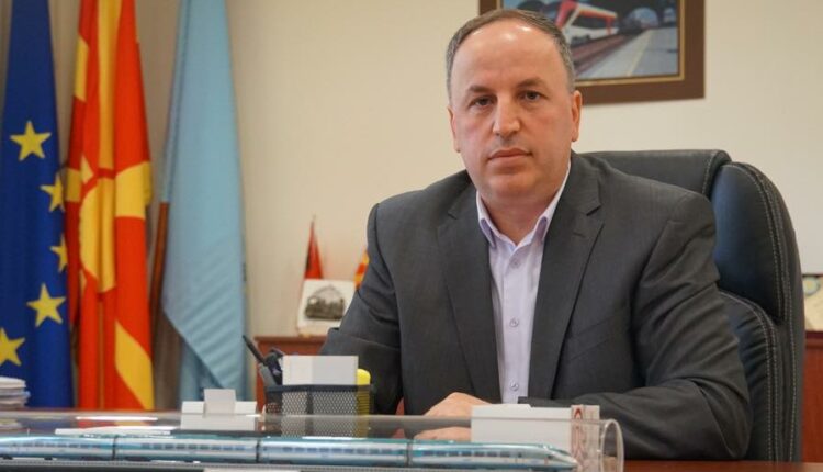 Adnan Azizi: Ali, a e vizitove diasporën derisa ishe në pushtet 22 vjet?!