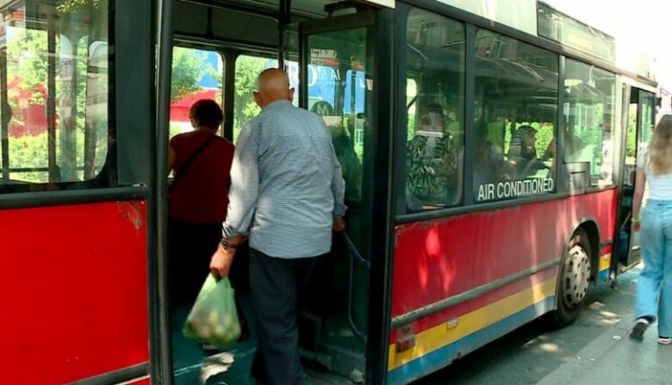 Kushovski: Transporti publik në Shkup është normalizuar, autobusët qarkullojnë rregullisht