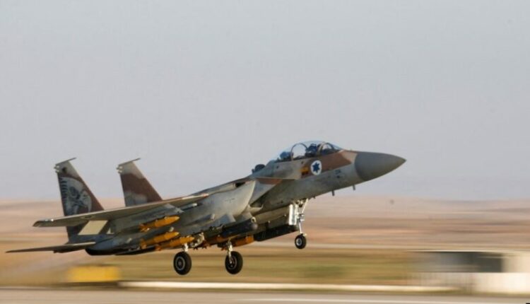 Izraeli nënshkruan marrëveshje për blerjen e 25 avionëve luftarakë F-15