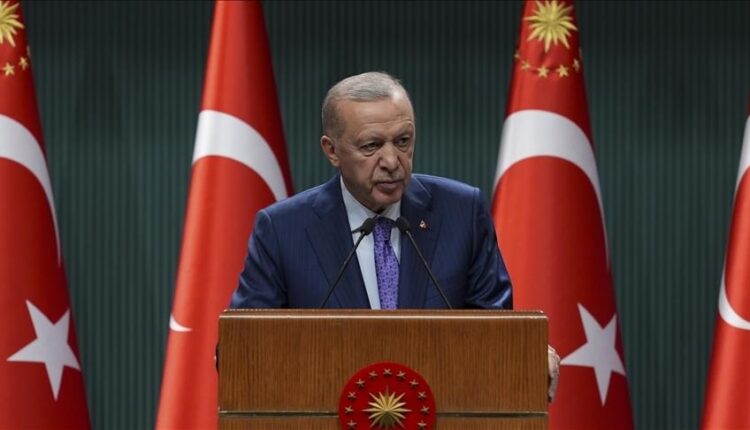 Erdogan bisedon me Putinin për konfliktin në Siri