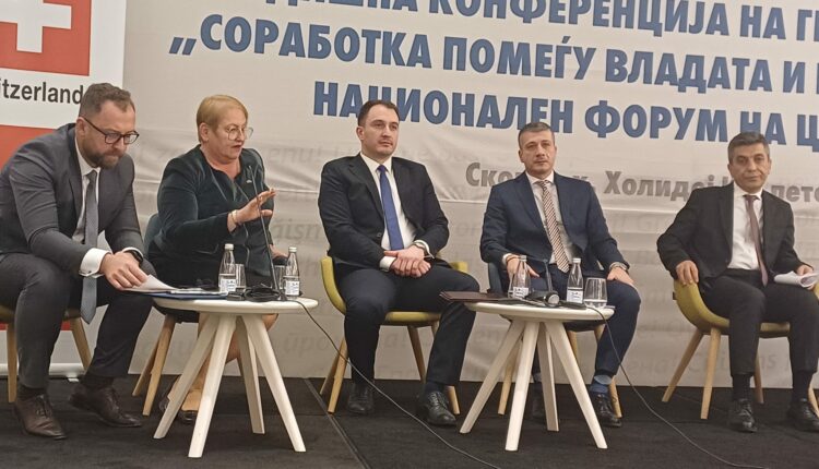 Risi në arsim: nxënësit do të marrin pjesë domosdoshmërisht në aktivitete të dobishme shoqërore të organizuara në bashkëpunim me sektorin e shoqërisë civile