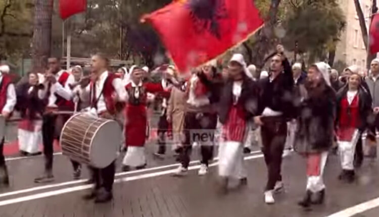Rikthehet “Parada Shqiptare” më 28 Nëntor në Tiranë