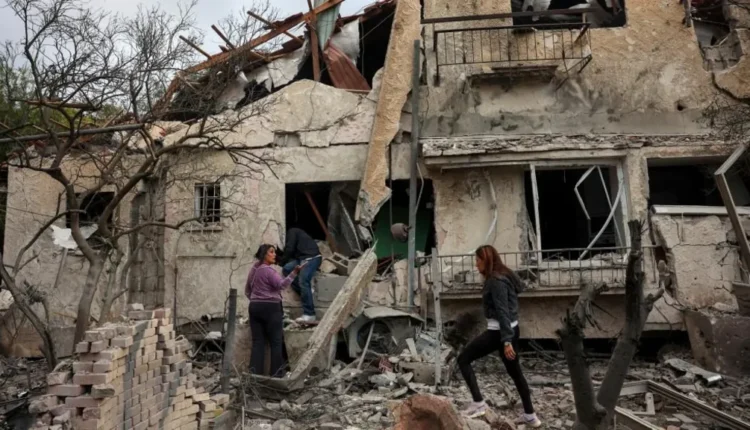 Hezbollahu lëshon breshëri raketash drejt Izraelit