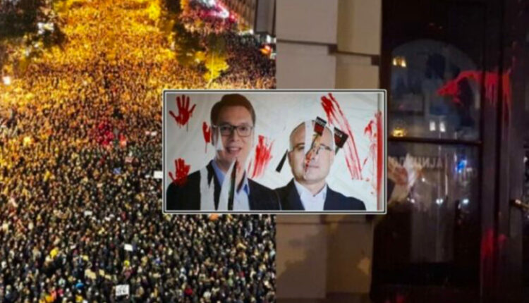 Kaos në Novi Sad, thyhen xhamat e bashkisë – Vuçiq prej zyrës kërcënon protestuesit me ndëshkim (VIDEO)