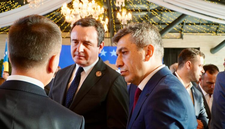 Mexhiti në një vijë me Kurtin: Nuk kemi ligj për gjuhën shqipe, BDI-ja është në panik dhe pa vizion