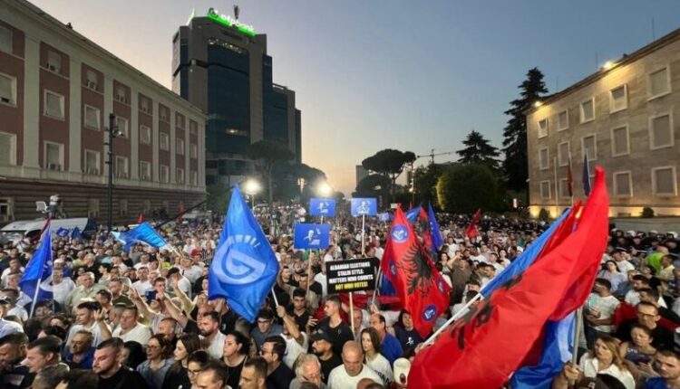 Berisha njofton protestë të madhe, zbulon kur dhe ku do të mbahet