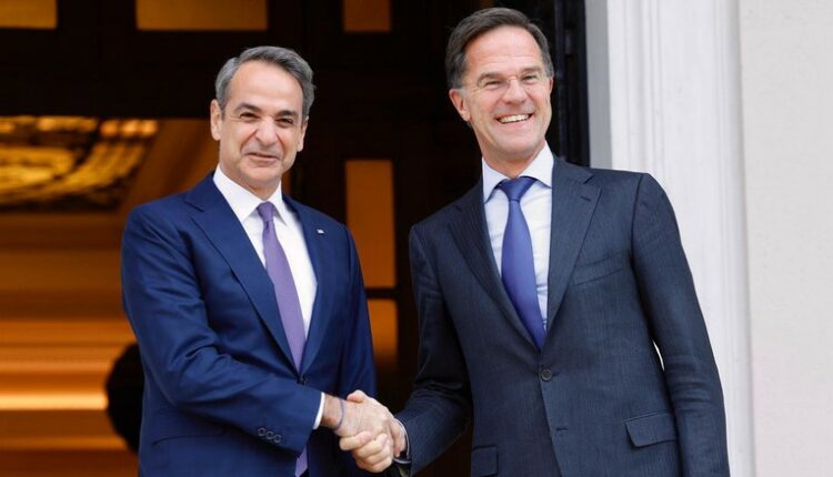 Shefi i NATO-s vizitë në Athinë, zbardhen diskutimet me Mitsotakis