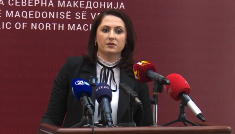 Fronti Europian thirrje Prishtinës dhe Tiranës: Kujdes, vendimet e Qeverisë së RMV po shkelin të drejtat e shqiptarëve