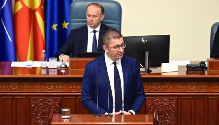 Mickoski paralajmëroi inspektim të universiteteve: “Ata që nuk përmirësohen do të sanksionohen”