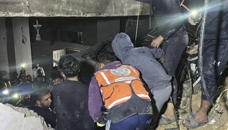 Sulmet ajrore izraelite godasin Gazën, raportohet për dhjetëra të vrarë