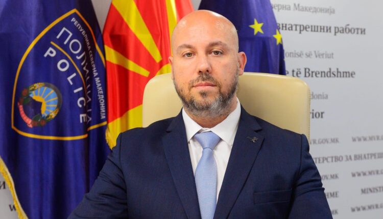 Zv/ministri i MPB-së Iseni: Polici që hoqi flamurin shqiptar në Kumanovë do të dënohet