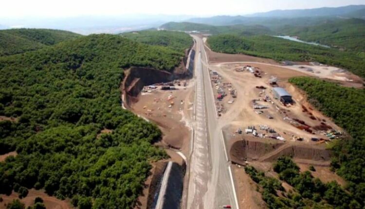 Shteti do të shpenzojë më shumë para për përfundimin e autostradës Kërçovë-Ohër