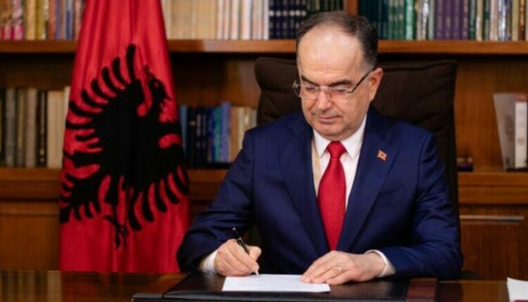 Presidenti Begaj nis konsultimet për datën e zgjedhjeve