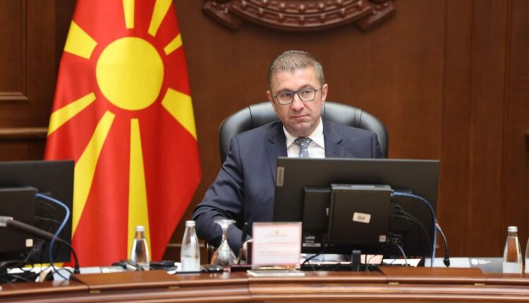 Mickoski: BDI po kërkon zgjedhje të parakohshme, sepse ato i sheh si fije kashte për shpëtim