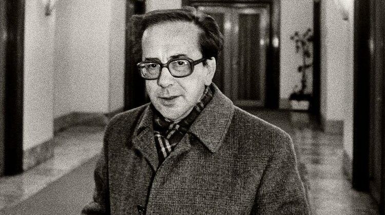Sot publikohen dorëshkrimet e Ismail Kadaresë