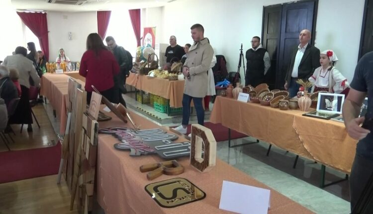 Mbahet panairi tradicional i artizanateve në Kumanovë