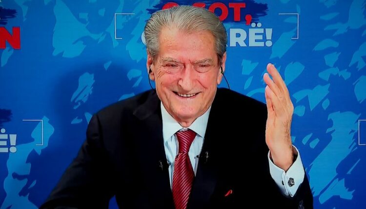 Sali Berisha kërkoi përjashtimin e gjyqtares Marsida Xhaferllari, Kushtetuesja merr vendimin