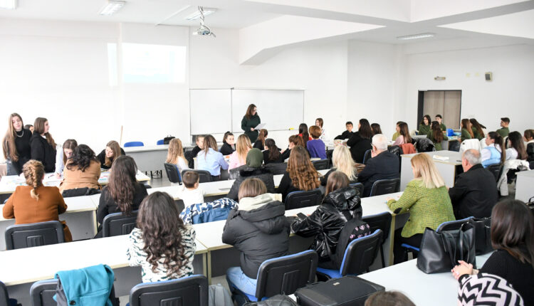 Fakulteti Pedagogjik i UT-së e organizoi punëtorinë kreative “Të krijojmë së bashku”