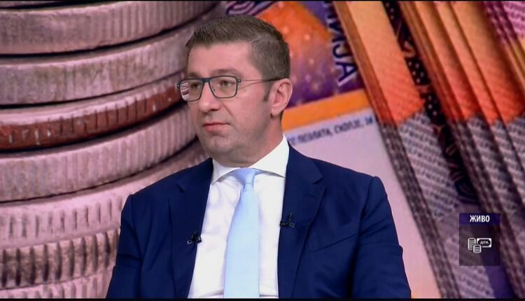 Mickoski: Firma fantazmë kanë marrë para nga buxheti, për herë të parë në tetor kemi suficit në buxhet, ndërkohë janë rritur pagat dhe pensionet