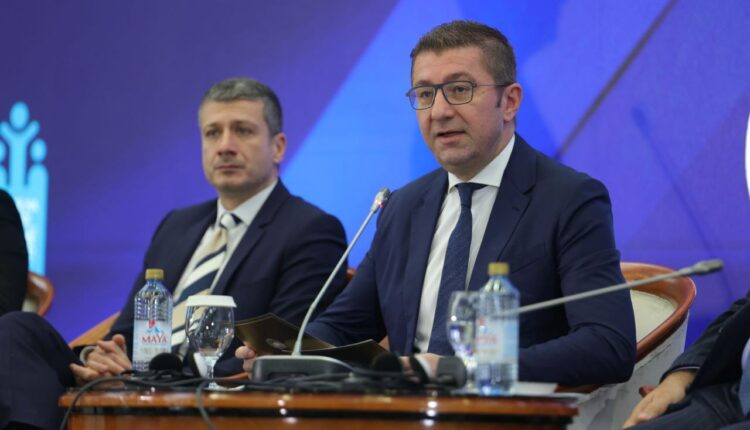 Mickovski: Vasko Kovaçevski nuk është në shtet për një periudhë më të gjatë por pres që të sigurohet sot