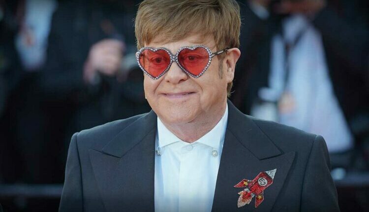 Elton John deklaron se ka humbur shikimin