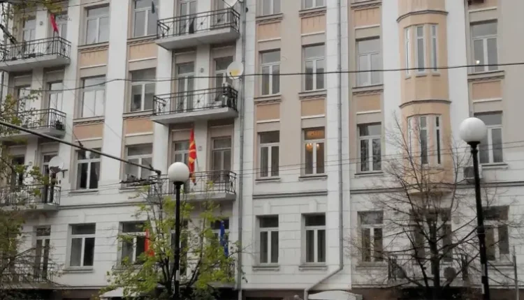 Nga seria e sulmeve në Ukrainë, është dëmtuar edhe ambasada e Maqedonisë së Veriut në Kiev