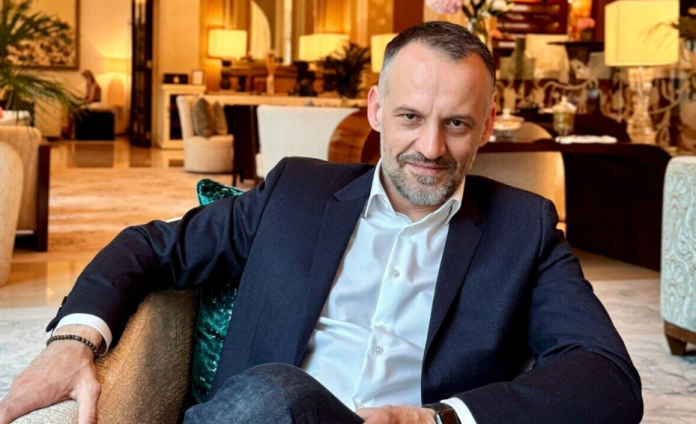Fetai: Paskan dalur ca milionera të “mbrojnë” gjuhën shqipe para Gjykatës Kushtetuese që vetë e kanë votuar në Parlament! Për gjuhën shqipe ka kush kujdeset