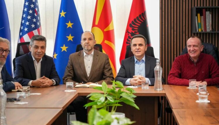 Zeqirija Ibrahimi: Ata që e kanë humbur luftën politike, nuk po flasin më për cizme, por për tenda, për shkak se tenda dhe tendera është fjalë e njëjtë