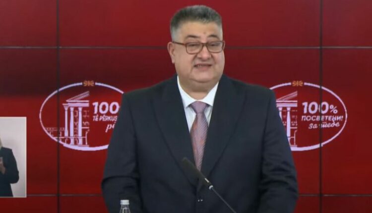 Prezantohen Ligjet e reja për Administratën Publike, Minçev premton departizimin e saj
