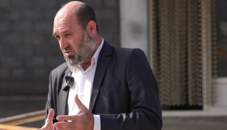 Si kishte ndodhur rrënimi i mureve në fshatin Sllupçan të komunës së Likovës gjatë viteve 1989-90, rrëfehet publicisti Fejzulla Arifi (VIDEO)