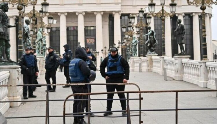 Policia “ruan” Gjykatën Kushtetuese para diskutimit për Ligjin për përdorimin e gjuhëve