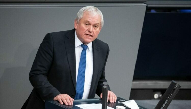 Deputeti gjerman: Sulmi terrorist në Zubin Potok ishte në stilin rus, kërkohet inteligjencë e plotë