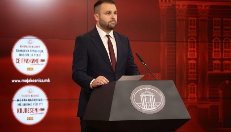 Durmishi: Çmime më të ulëta të mbi 650 produkteve në “Shportën e Vitit të Ri” – veprim i përgjegjshëm shoqëror i Qeverisë dhe biznesit për standard më të mirë jetësor