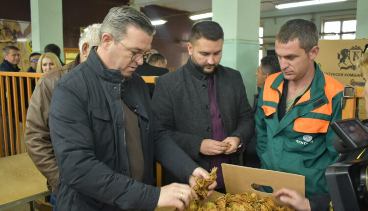 Tripunovski: Deri dje janë grumbulluar 1,400,000.00 kilogramë duhan me një çmim mesatar prej 374.30 denarë
