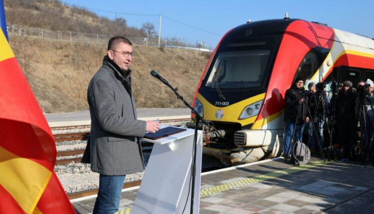 Mickoski: Është vënë në përdorim linja hekurudhore Kumanovë – Beljakovcë, me gjatësi prej mbi 30 kilometra dhe me vlerë prej mbi 78 milionë euro